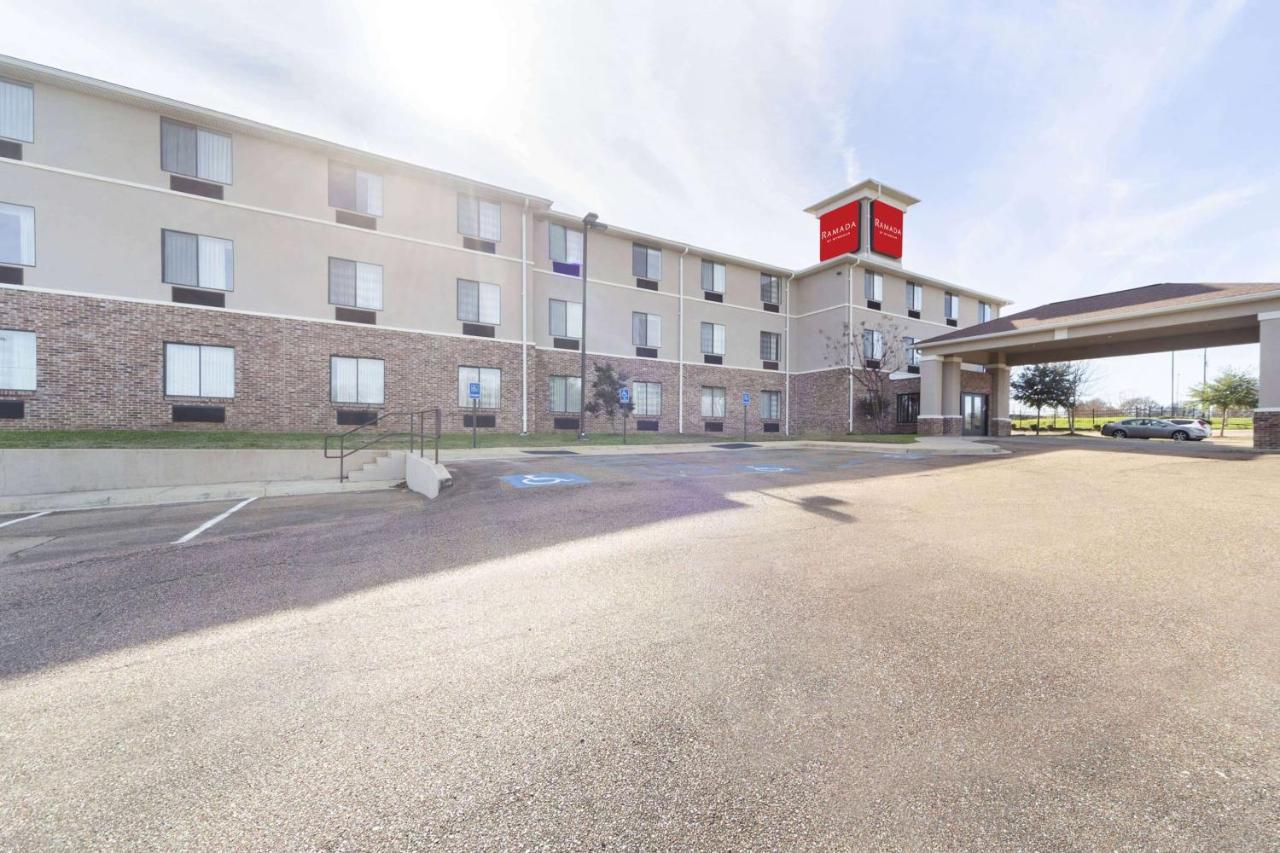 Ramada By Wyndham Jackson Ms Hotel Buitenkant foto