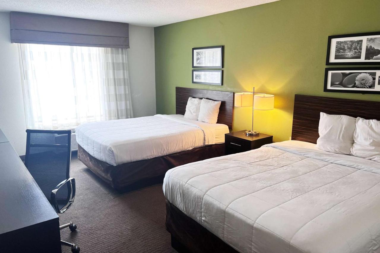 Ramada By Wyndham Jackson Ms Hotel Buitenkant foto