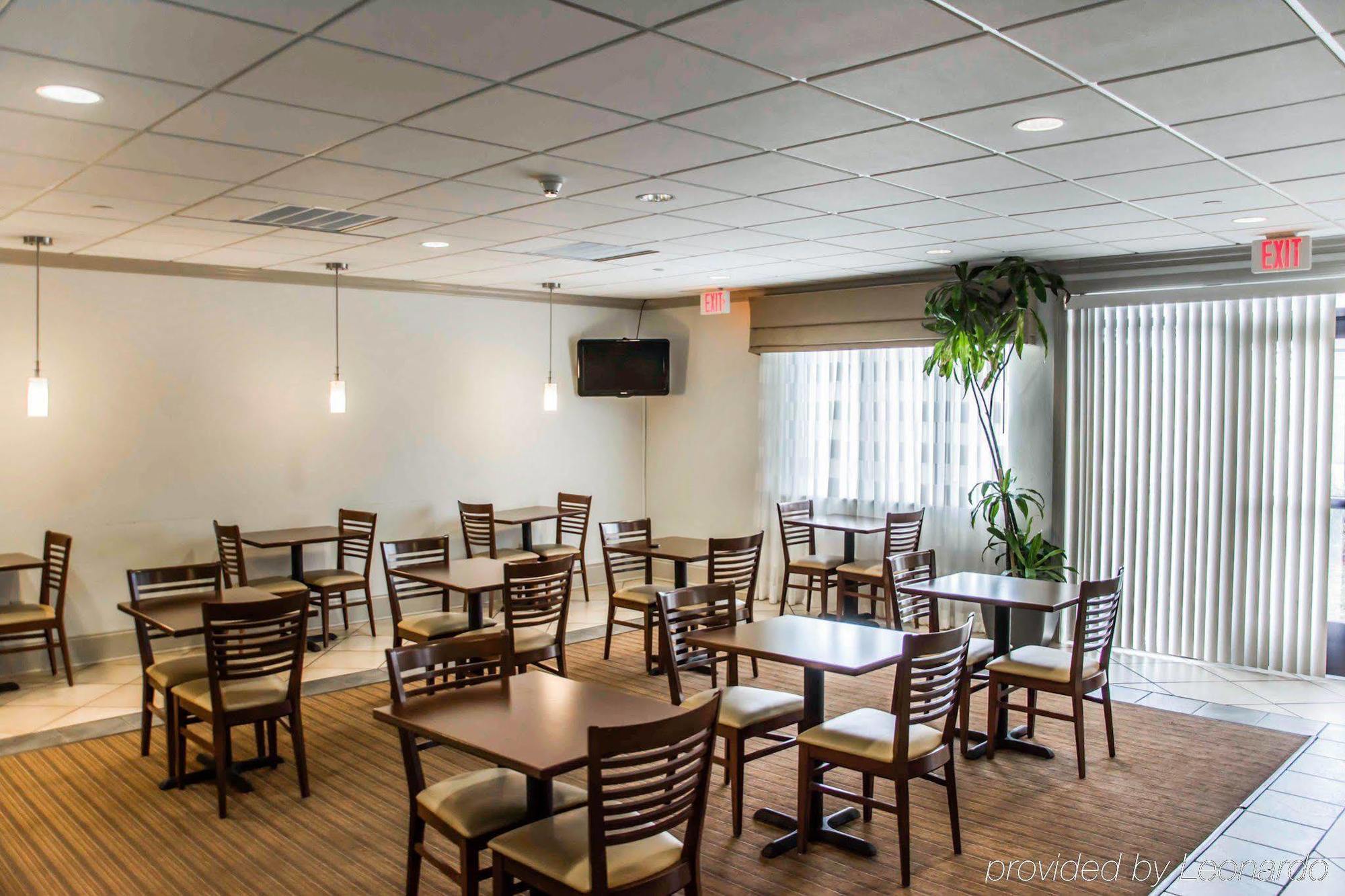Ramada By Wyndham Jackson Ms Hotel Buitenkant foto